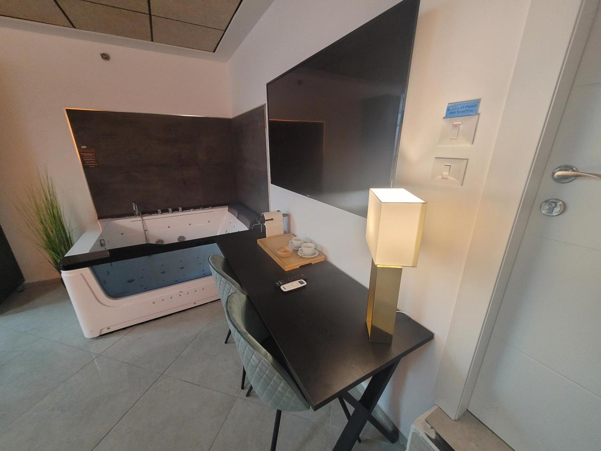 Yalarent Malina Motel In Τιβεριάδα Εξωτερικό φωτογραφία